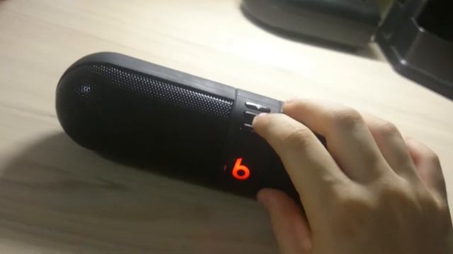 Обзор Beats pill колонка смотреть онлайн
