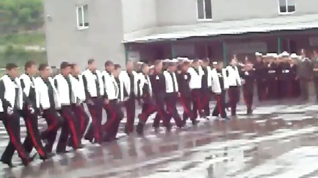 Армянские кадеты танцуют «Берд» (Крепость) Armenian dance - Berd смотреть онлайн