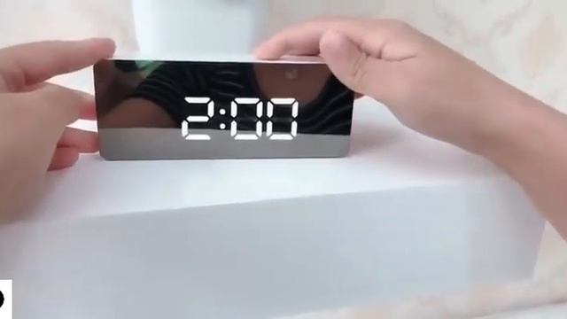 CREATIVE LED MIRROR DIGITAL TABLE CLOCK смотреть онлайн