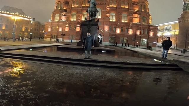 Speech At Red Square ☭?? (Кто-нибудь может перевести?)