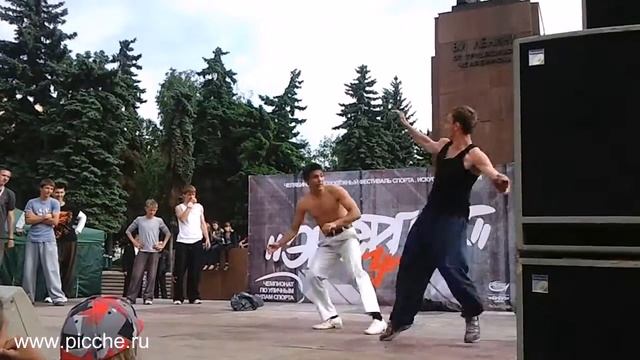 Челябинск. Энергия Улиц. Бой паркурщиков смотреть онлайн