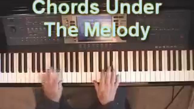 Piano Lesson on Putting Chords Under Your Right Hand Melody смотреть онлайн