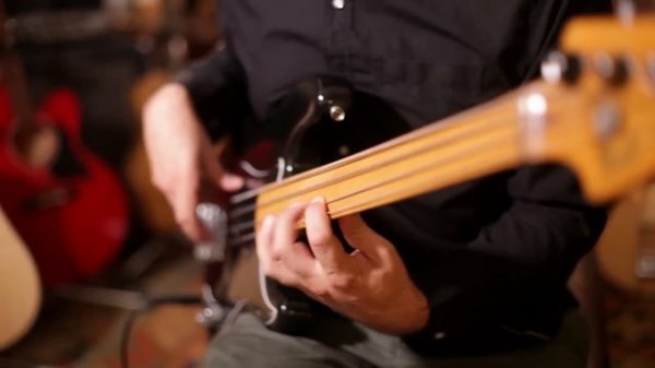 Fender Fretless Precision Bass