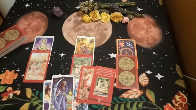 Таро Пауза или конец отношений? Что чувствует сейчас? Что будет делать дальше? [BeWitch TV] смотреть онлайн