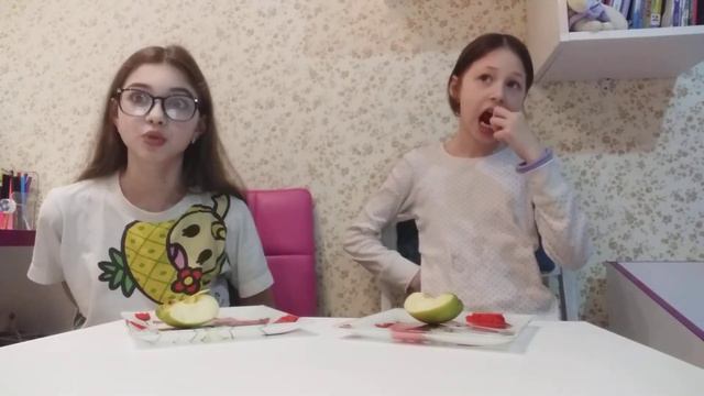 Челлендж без рук/ выпал зуб?!😲 смотреть онлайн