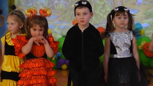 Утренник 8 марта 378 детский сад Днепр смотреть онлайн