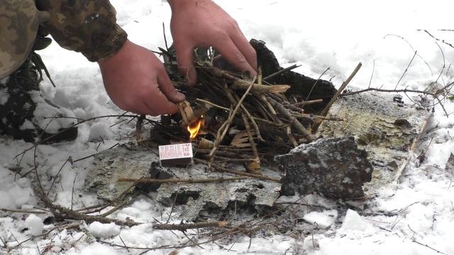 Winter Forest Survival Shelter Bushcraft смотреть онлайн