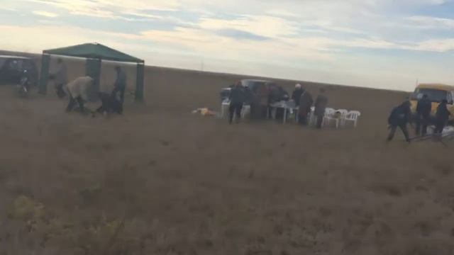 ОМ МАНИ БАДМЕ ХУМ смотреть онлайн