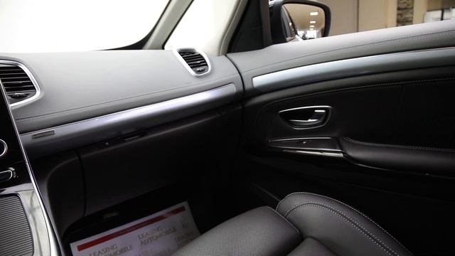 RENAULT ESPACE INITIALE PARIS 4CONTROL 2016 OFERTA 3421 смотреть онлайн