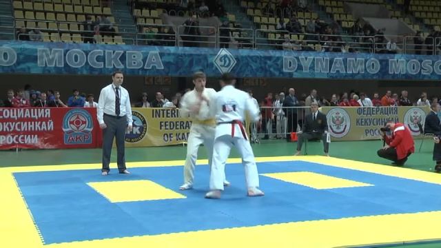 Абдул Халим БЕСТАЕВ Чеченская Респ vs Николай ОСТАШОВ Тверск обл смотреть онлайн