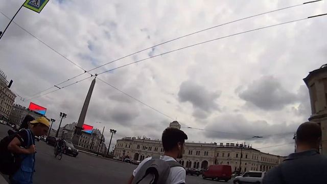 Площадь Восстания. Ждём светофора смотреть онлайн