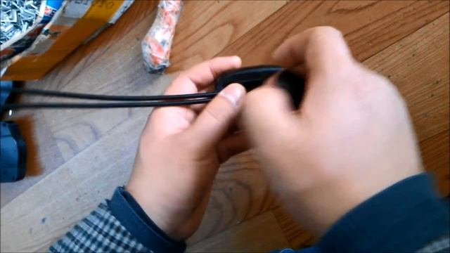 Changing The Spring or Small Pin In Your LED Clip On Light смотреть онлайн