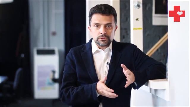 Лица Друзей | Журналист Александр Архангельский смотреть онлайн