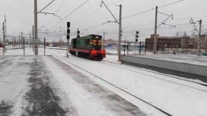 Тепловоз ЧМЭ3-5382 на Ладожском вокзале