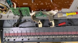 Casio CTK 800 Ремонт Обслуживание Разборка Профилактика Чистка A look inside