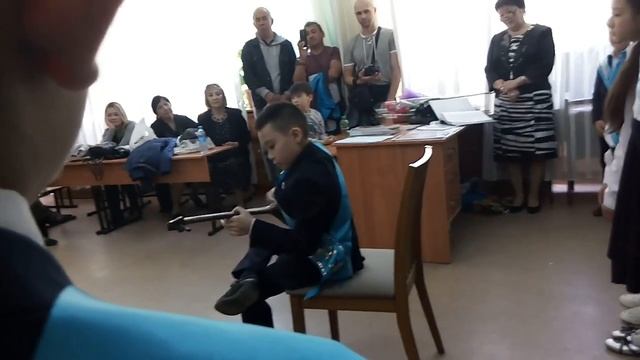 Мой друк играет на дамбре смотреть онлайн