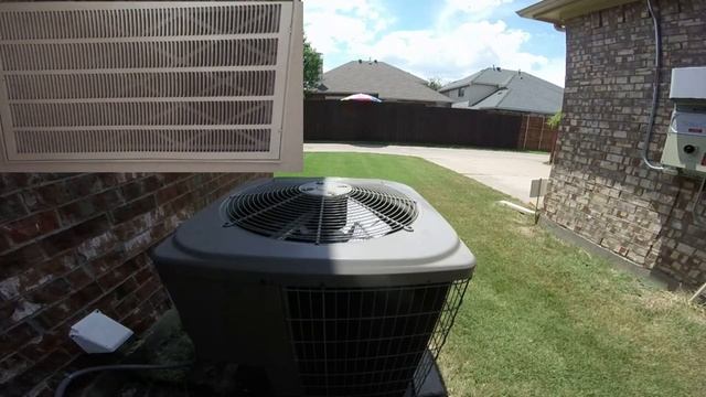 My 2001 York & 2007 Guardian Air Conditioners Final Startup/Shutdown смотреть онлайн