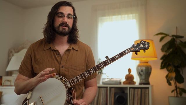 BASIC BANJO CHORDS // Beginner 5-String Banjo Lesson смотреть онлайн