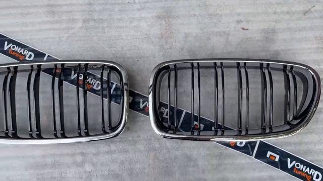 Ноздри решетки BMW F10 F11 10-15 М-Стиль с хром рамкой