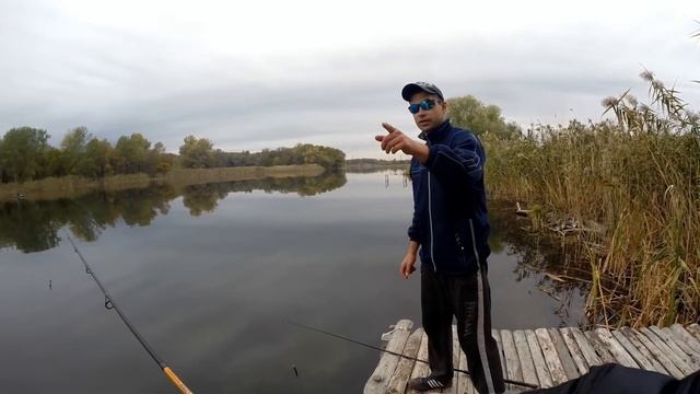 Рыбалка на Спиннинг с Берега. Окунь, Щука Осенью на Джиг. смотреть онлайн