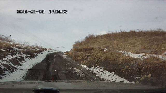VOLVO ХС 70 и маленькая грязная горка.mov смотреть онлайн