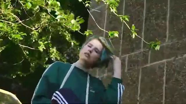 Коллекция цветных окрашиваний Resonance смотреть онлайн