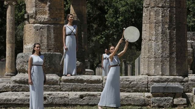Баев Евг. Греция, две легенды (симфонический оркестр+хор) смотреть онлайн