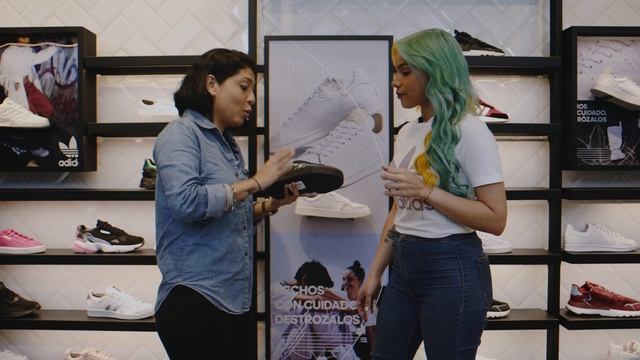 Comprando en KICKS - Episodio 2 Ft. Lucci Herrera смотреть онлайн