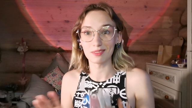 Что мне подарили? Распаковка подарков со дня рождения смотреть онлайн