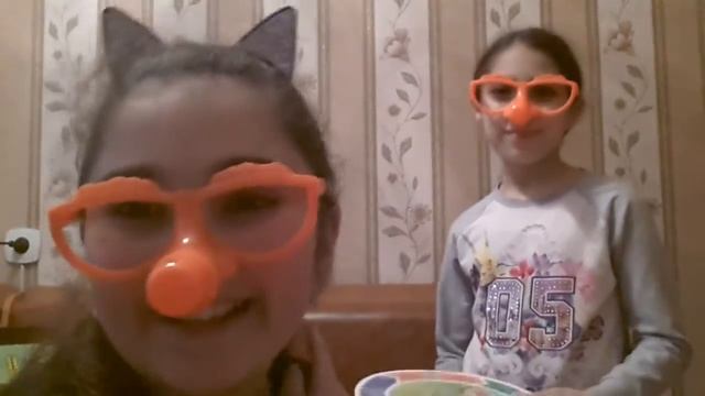 играем Fibber game set смотреть онлайн
