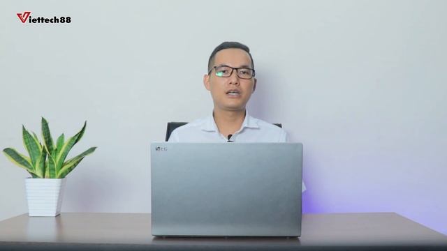 4 lý do mà LG Gram 15 2017 vẫn đáng mua ở thời điểm hiện tại смотреть онлайн