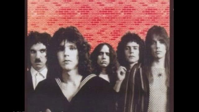 Sparks 'Slowboat' смотреть онлайн