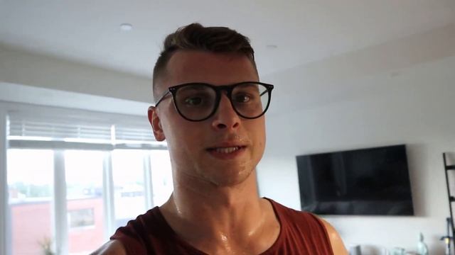 I Tried VR Boxing for 7 Days - Thrill of the Fight смотреть онлайн