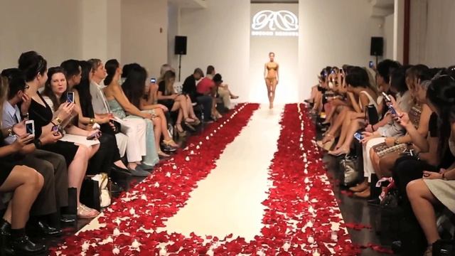 24 karat Gold Lingerie - Rococo Dessous смотреть онлайн