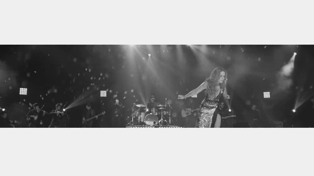 Lucero - Y Aquí Estoy смотреть онлайн