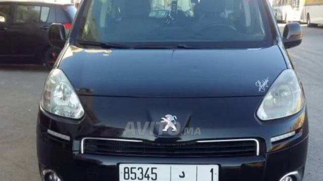 4 السيارات مستعملة في المغرب Peugeot Renault Hyundai смотреть онлайн