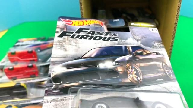 HOT WHEELS PREMIUM FAST & FURIOUS FAST TUNERS (Mix F)