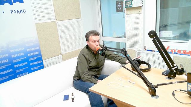 Журналист Иннокентий Шеремет обсуждает главные новости России и Урала