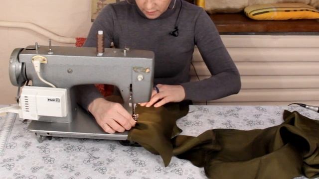 Как сшить мужской костюм #12. Пиджак. Притачивание воротника и обработка швов подклада. смотреть онлайн
