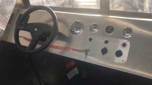 Аэролодка Бриз 535 ( описание, обзор) смотреть онлайн