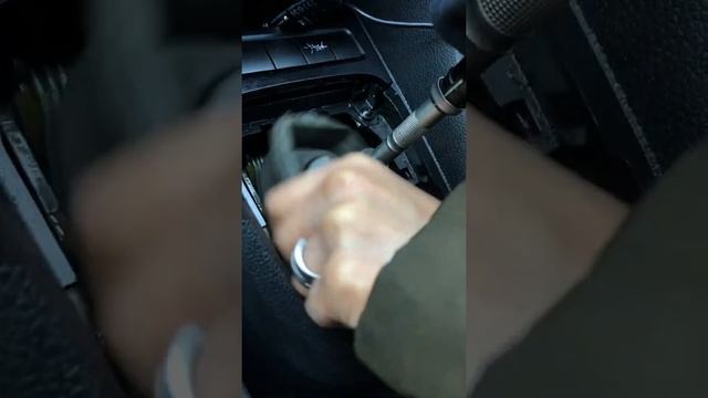 Golf mk6 Gearbox shifter cover 2 смотреть онлайн