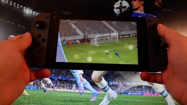 The First 20 Minutes of FIFA 23 Legacy Edition on Nintendo Switch - Handheld Gameplay! смотреть онлайн