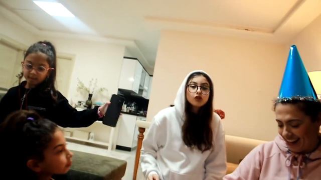 GERÇEK HAYATTA AMONG US 2 OYNADIK KATİL KİM ? EYLÜL LAL смотреть онлайн