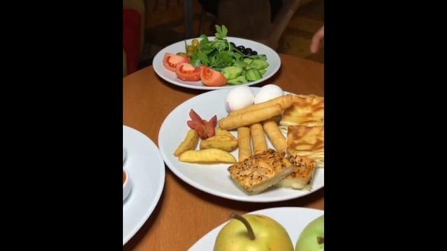 TÜRK KAHVALTI SOFRASI/ТУРЕЦКИЙ ЗАВТРАК/ TURKİSH BREAKFAST смотреть онлайн