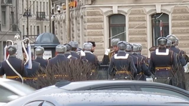 23.02.2022. Россия. Санкт-Петербург. Закрытое военное мероприятие на Площади Восстания. Оркестр смотреть онлайн