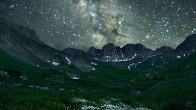 Сколько бы девочка не старалась, её никак во дворе не принимали.Но когда узнали её беду всё... смотреть онлайн