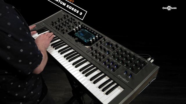 Waldorf Quantum 8-Voice Hybrid Polysynth | Gear4music demo смотреть онлайн
