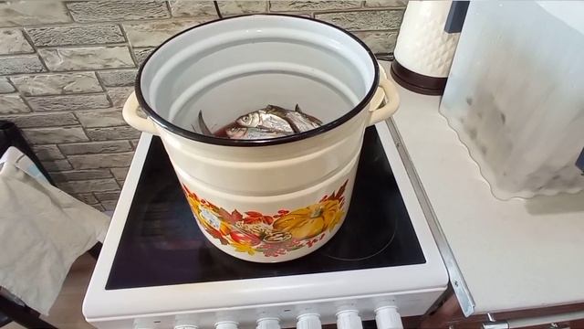 Сам добыл, сам приготовил. Консервы из чернопуза. Сушить рыбу. Копчение рыбы. смотреть онлайн