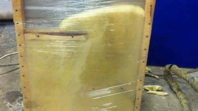 Заливка пенополиуретана с помощью Reactor E10 смотреть онлайн