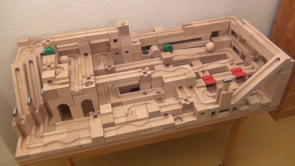 Залипательная игрушка смотреть онлайн